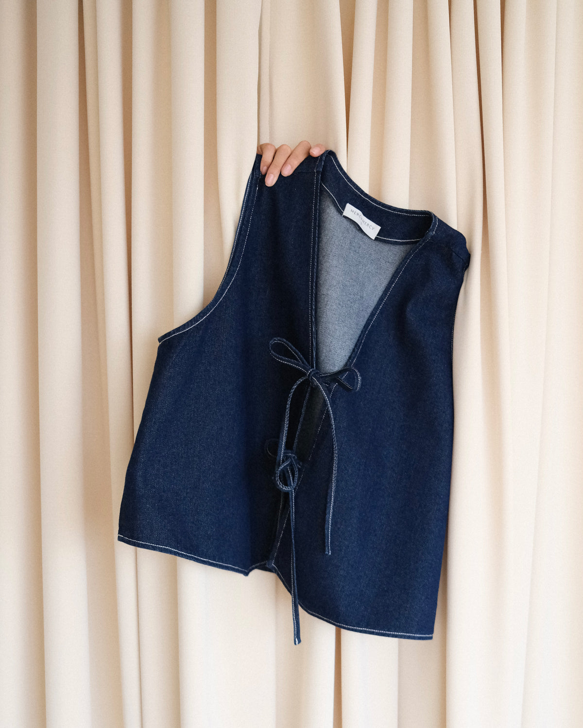 Top Weekend Navy